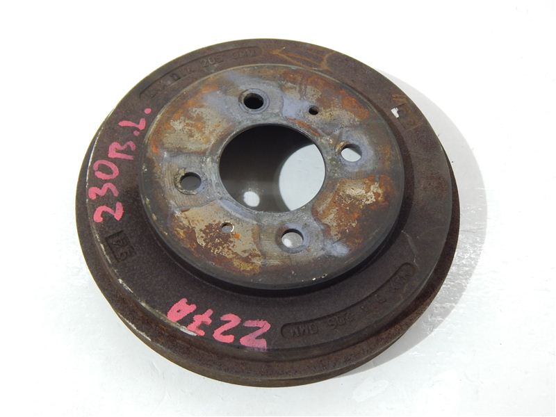 Тормозной барабан Mitsubishi Colt Z27A 4G15 2002 Кемерово (ул. Проездная)