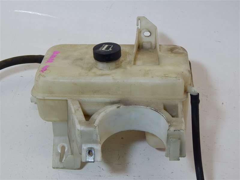 Бачок расширительный Chevrolet Trailblazer GMT360 LL8 2003 Кемерово (ул. Проездная)