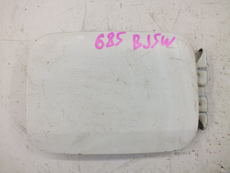 Лючок бензобака Mazda Familia BJ5W ZL 2000 Кемерово (ул. Проездная)