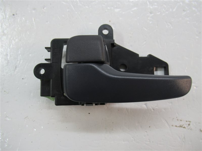 Ручка двери Mitsubishi Colt Plus Z23W 4A91 2005 Кемерово (ул. Проездная)