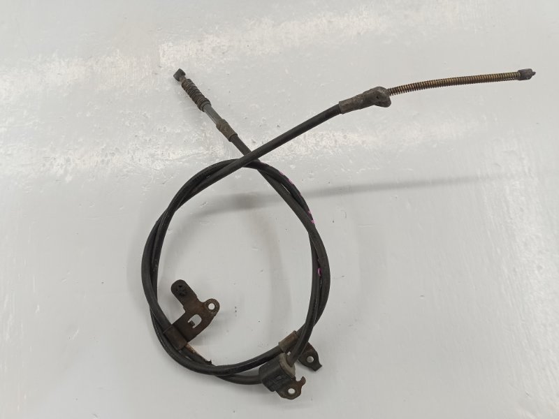 Трос ручника Toyota Corolla Fielder NZE121 1NZ 2002 Кемерово (ул. Проездная)