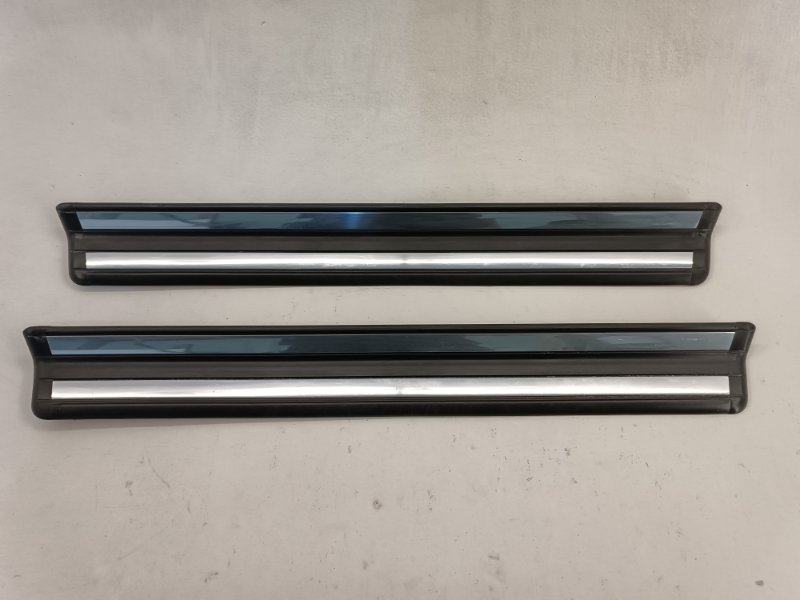 Накладка на порог BMW 3-series E46 M54B22 2004 Кемерово (ул. Проездная)