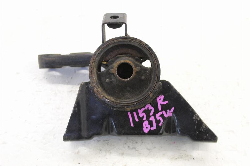 Подушка двигателя Mazda Familia BJ5P ZL-DE 1998 Кемерово (ул. Проездная)