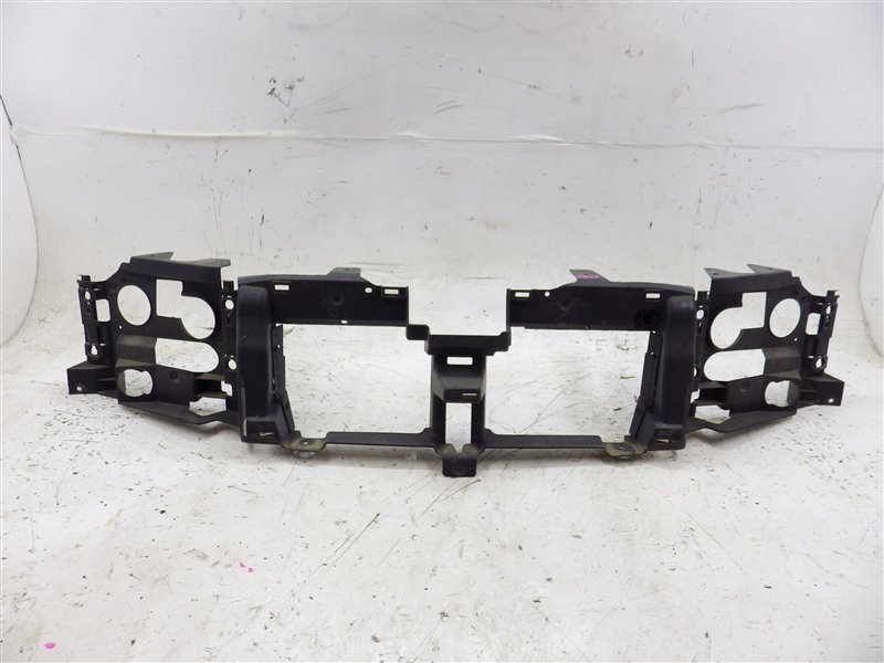 Рамка радиатора Chevrolet Trailblazer GMT370 LL8 2006 Краснодар