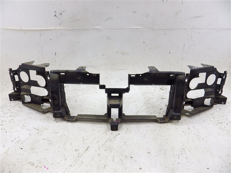 Рамка радиатора Chevrolet Trailblazer GMT360 LL8 2002 Краснодар