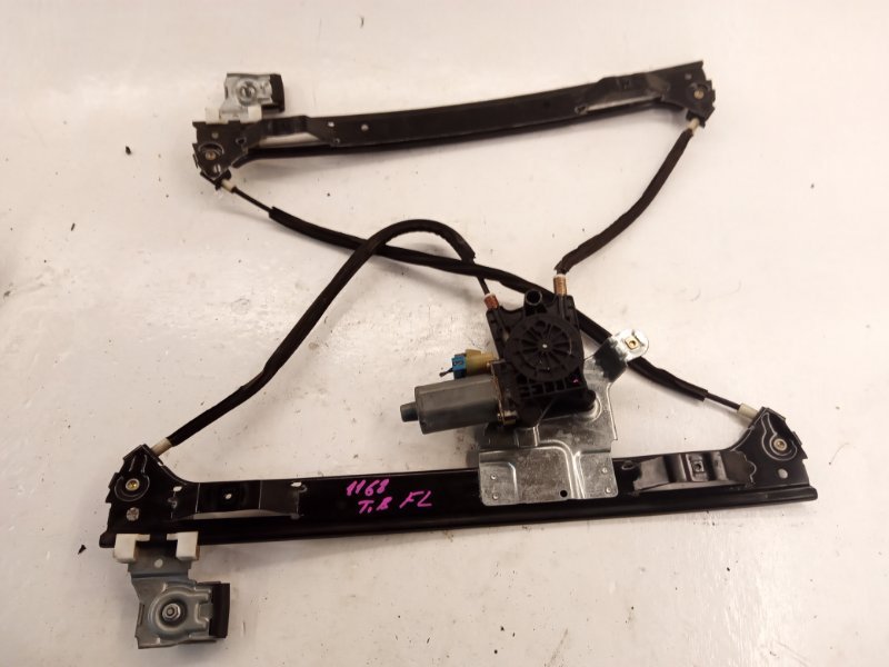 Стеклоподъемник Chevrolet Trailblazer GMT360 LL8 2006 Кемерово (ул. Проездная)