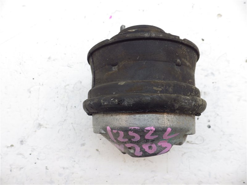 Подушка двигателя Mercedes-benz C-class W203 271.946 2004 Краснодар