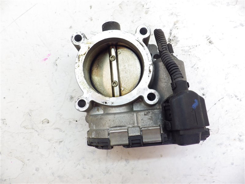 Блок дроссельной заслонки Mercedes-benz C-class W204.048 271.860 2010 Пробег 124576 км. Краснодар