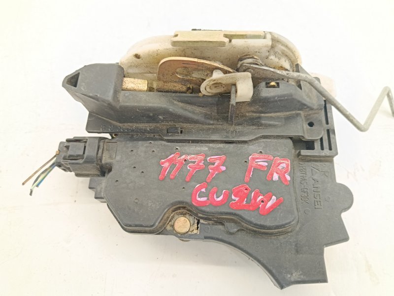 Замок двери Mitsubishi Airtrek CU2W 4G63 2005 Оригинал. Кемерово (ул. Проездная)