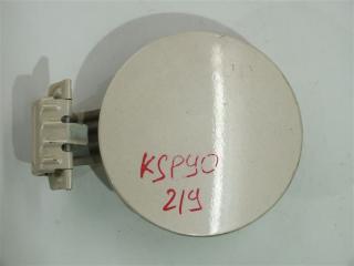 Лючок бензобака Toyota Vitz KSP90 1KR 2005 Кемерово (ул. Проездная)