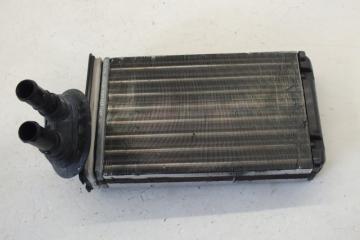 Volkswagen Passat радиатор печки B5 (3B6) AZX 