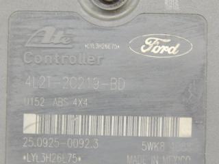 U152 (1FMWU74) 281CID Ford Explorer