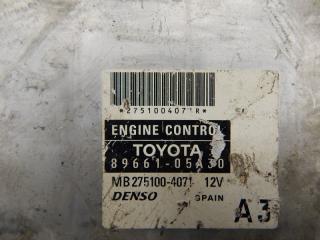 Toyota Avensis AZT251 2AZ-FSE 