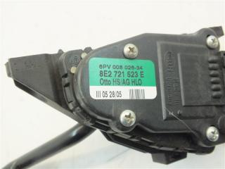 B7 (8EC) BGB педаль газа A4