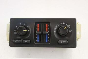 Блок управления климат-контролем Chevrolet Trailblazer GMT370 LL8 2003 Кемерово (ул. Проездная)