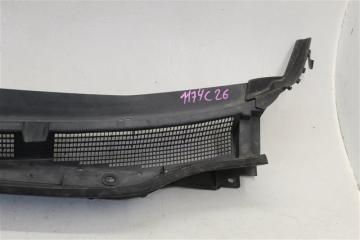 Решетка под лобовое стекло HFC26 MR20DD Serena