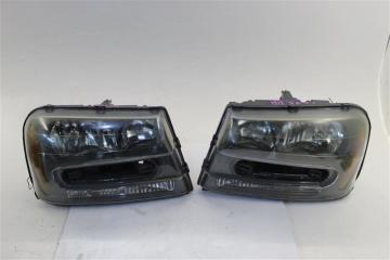 Фара Chevrolet Trailblazer GMT360 LL8 2003 DEPO. Комплект 2 шт. (в сборе.) (Установлен кустарный ксенон.) 3351117 Кемерово (ул. Проездная)