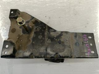 Крепление запасного колеса Ford Explorer U152 (1FMWU74) 281CID 2005 Кемерово (ул. Проездная)