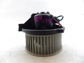 Мотор печки Land Rover Discovery 2 L318 (LT94A) 4.0 V8 Petrol 2004 Оригинал. Моторчик с правого руля. При установке на левый руль, нужно ставить вашу крыльчатку и делать переполюсовку проводов (менять местами). Краснодар