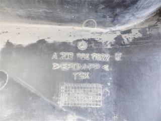 Подкрылок W203 271.946 C-class