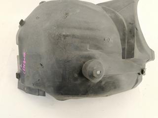 W203 271.940 подкрылок C-class