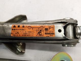 J10 MR20 поддомкратник Dualis