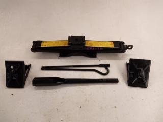 Поддомкратник Land Rover Discovery 3 L319 406PN 2008 Оригинал. Кемерово (ул. Проездная)