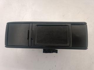 Подлокотник Toyota Wish ZNE10G 1ZZ 2005 Оригинал. Кемерово (ул. Проездная)