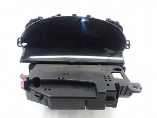 Щиток приборов Toyota Vitz SCP10 1SZ 1999 Оригинал. Дефект (см.фото) Пробег 37000 км. Кемерово (ул. Проездная)