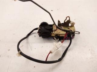 Замок двери Mazda Familia BJ5P ZL-DE 1998 Оригинал. Кемерово (ул. Проездная)