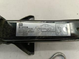 Mitsubishi Airtrek CU2W 4G63