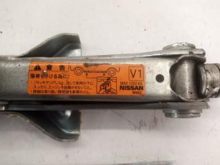 KY51 VQ37VHR поддомкратник Fuga