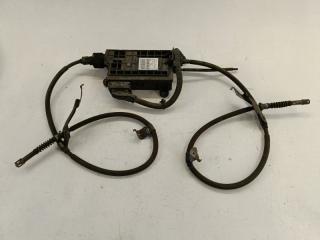 Механизм стояночного тормоза Toyota Avensis ZRT272 3ZR-FAE 2011 Оригинал. АКПП. Пробег 100129 км. Кемерово (ул. Проездная)