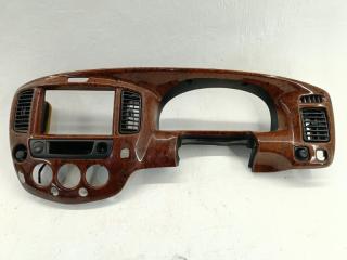 Накладка щитка приборов Mazda Tribute EPFW AJ 2001 Дефект крепления кнопки аварийной остановки. Оригинал. Кемерово (ул. Проездная)