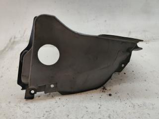 W203 271.940 подкрылок C-class