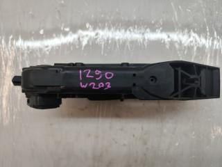 Педаль газа W203 271.946 C-class