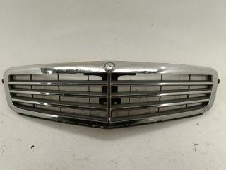 Решетка радиатора Mercedes-benz C-class W204.041 271.950 2009 Оригинал. Кемерово (ул. Проездная)