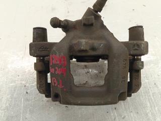 Суппорт Mercedes-benz C-class W204.041 271.950 2009 Пробег 43634 км, оригинал. Кемерово (ул. Проездная)