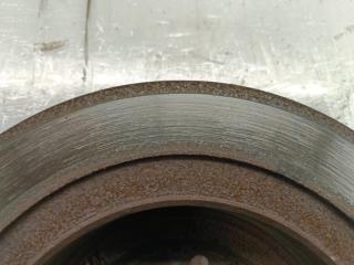 Тормозной диск BH5 EJ202 Legacy